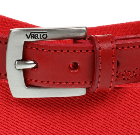 Boy's red belt buckle