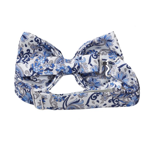 Pajarita Seda Blanca Paisley Azul Revés