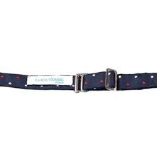 Crossing dark blue bow tie with dots