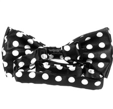 Black bow tie reverse with white dots