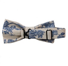 Reverse "Toile de Jouy" bow tie